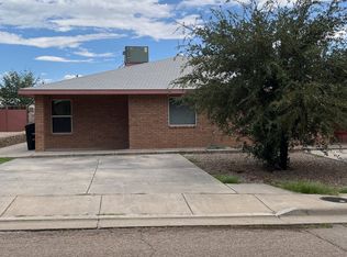 2170 Hickory Dr APT A, Alamogordo, NM 88310