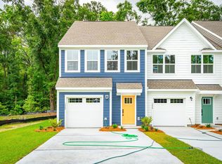 1042 Crescent Cove Ln, Summerville, SC 29483