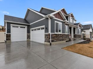 1346 W Blue Quill Dr, Bluffdale, UT 84065
