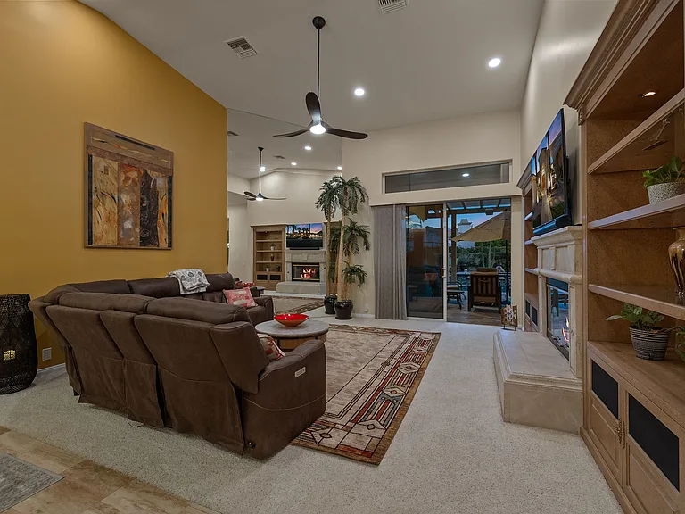 29 Covington Dr — Photo 14
