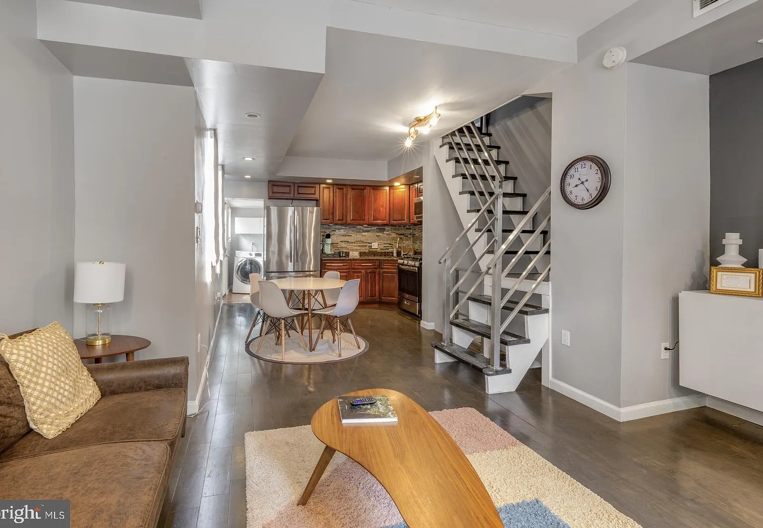 3 bed, 1.5 bath, 1200 sqft, $2,895 — Photo 1
