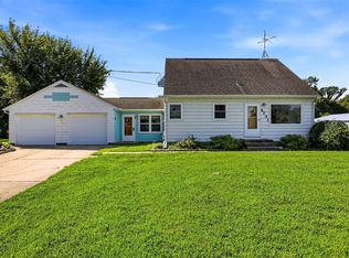 4731 Mount Vernon Rd SE, Cedar Rapids, IA 52403