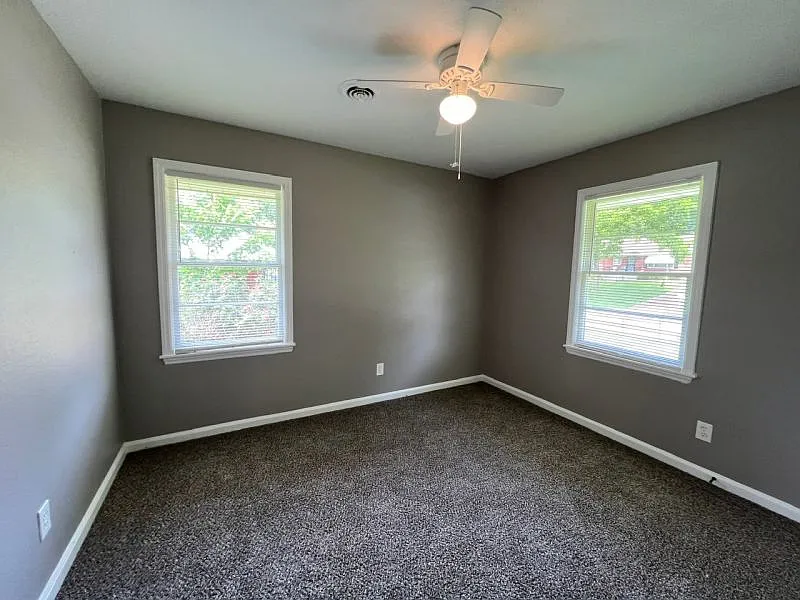 Building Photo - 3299 Adair Dr