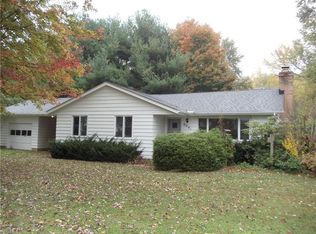 6091 Douglas Dr, Madison, OH 44057