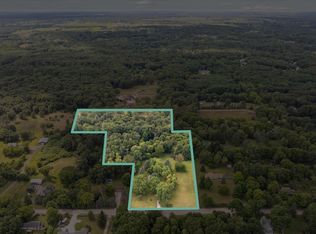12700 Schleweis Rd, Manchester, MI 48158