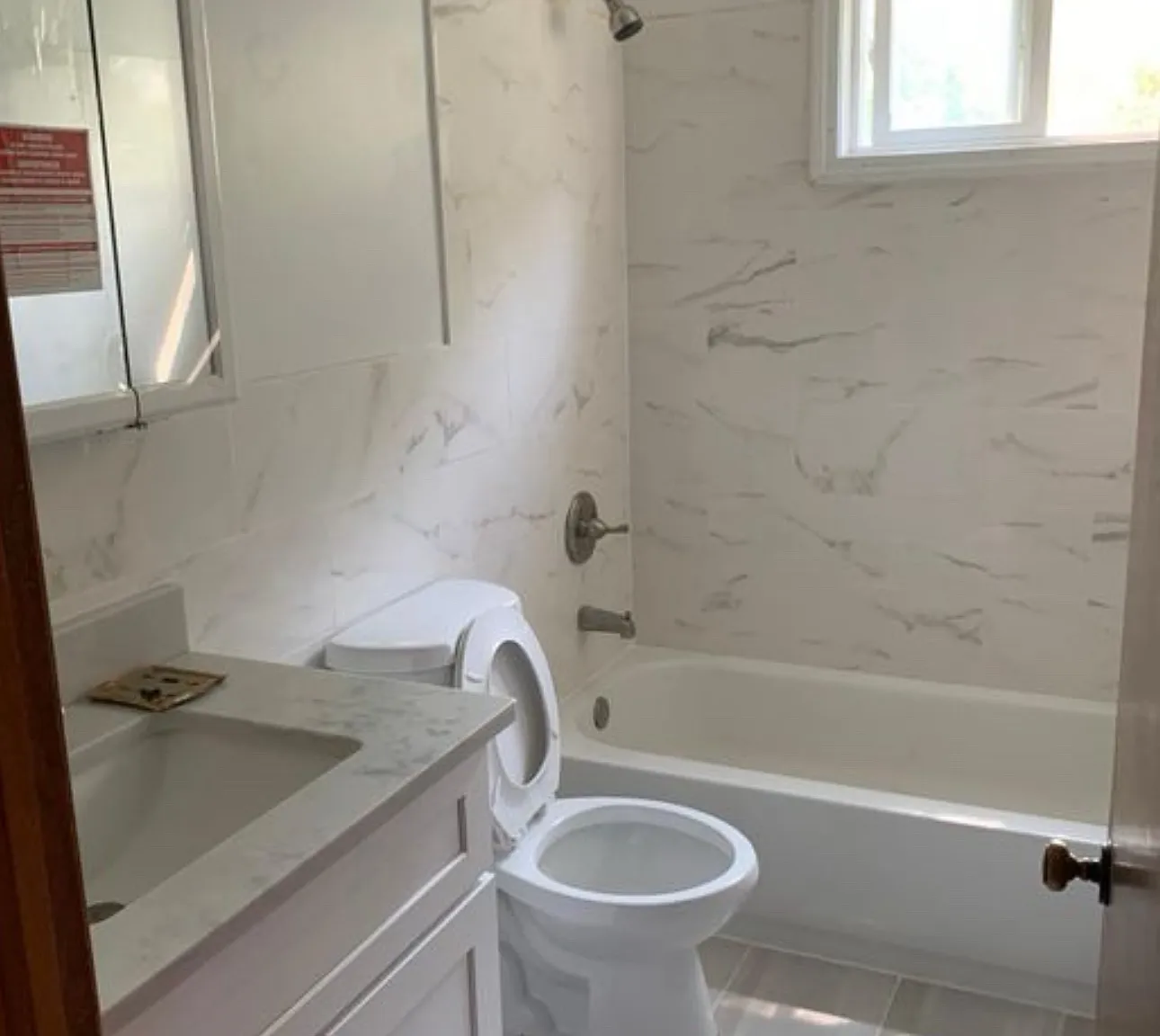 3 bed, 1.5 bath, 1128 sqft, $2,500 — Photo 4