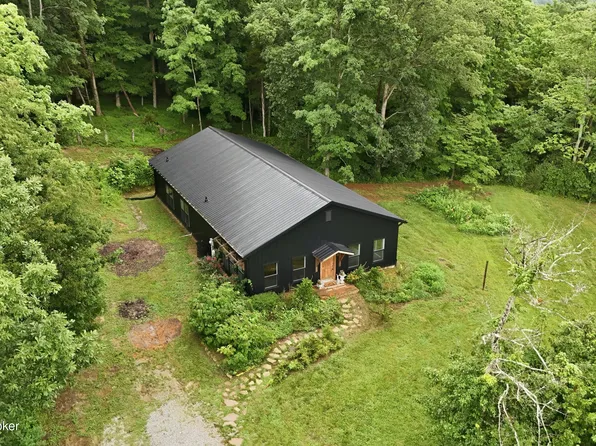 109 Batsell Dr, Bardstown, KY 40004