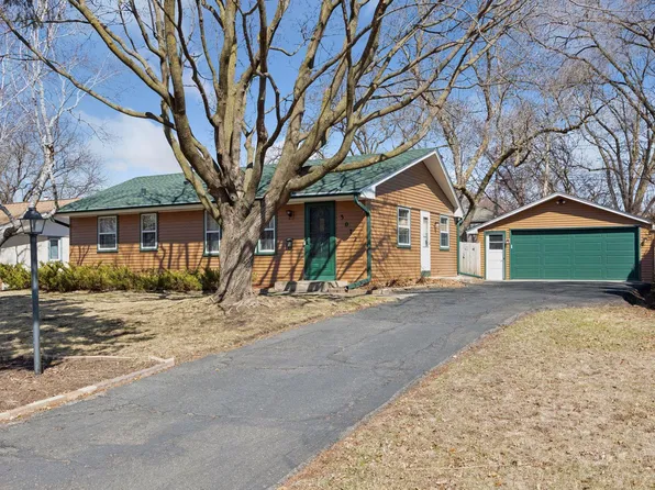 3072 Wisconsin Ave N, Crystal, MN 55427