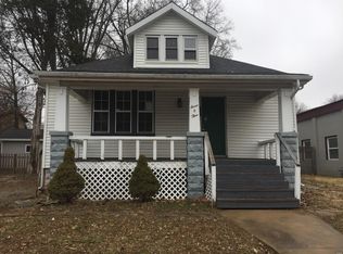 703 W C St, Belleville, IL