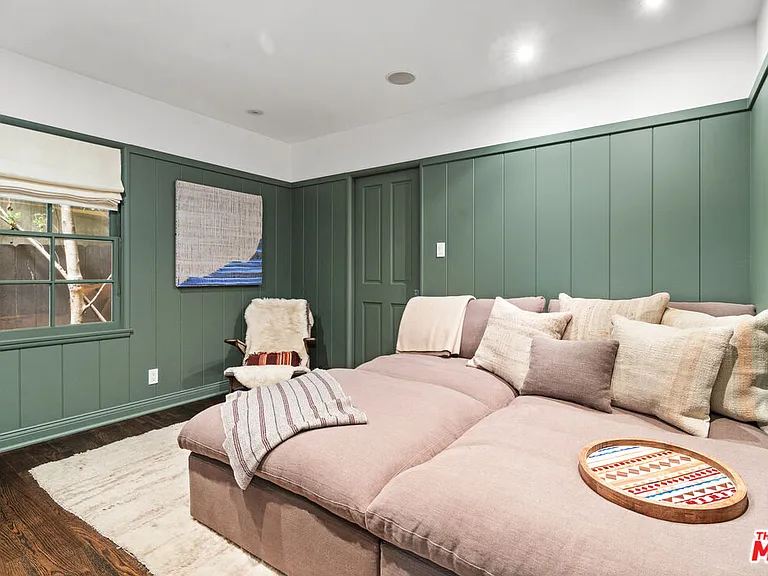 2107 El Roble Ln — Photo 23