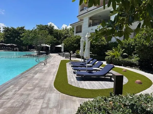 6800 Fisher Island Dr #6871, Miami Beach, FL 33109