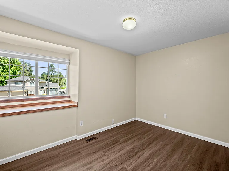 412 E Piper Glen Ct — Photo 20