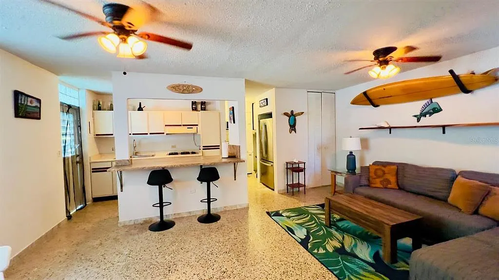 1 bed, 1.0 bath, 950 sqft, $1,800 — Photo 4