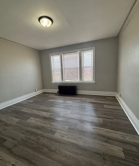124 1/2 E Sibley St #21 — Photo 5