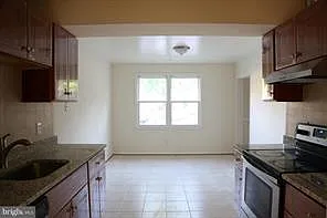14 Wade Ct — Photo 6