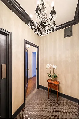 Sold by Samuel Realty Group LLC | media 6