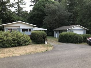 5602 Alder Ln, Florence, OR
