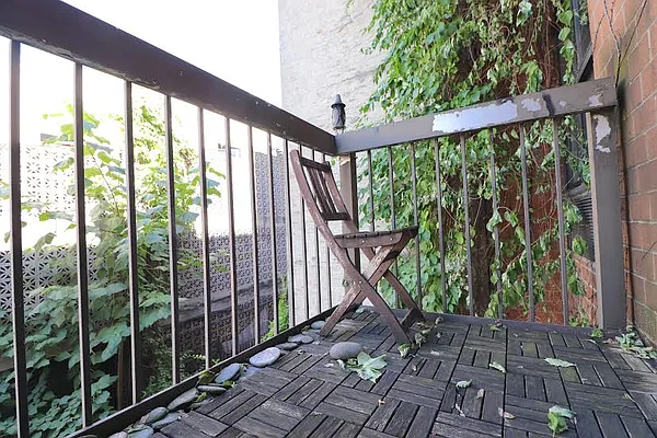 Rented by Mason Group LLC | media 6