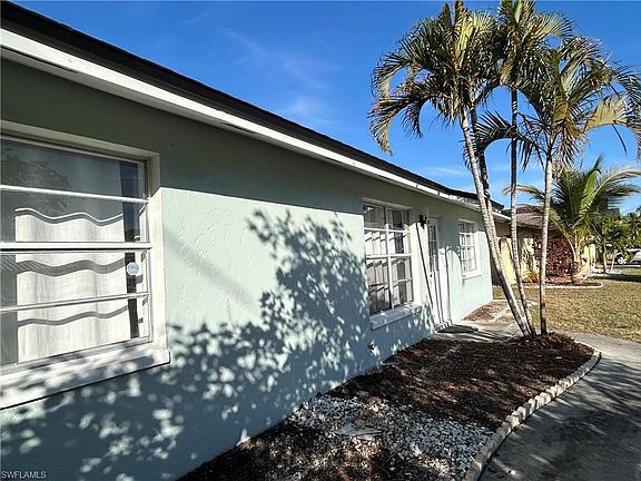 3rd image of 1428 SE 20th Ave