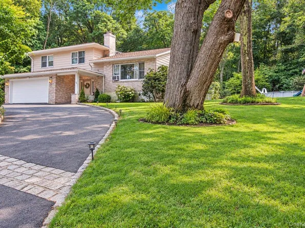 45 Hemlock Trail Court, Carmel, NY 10512