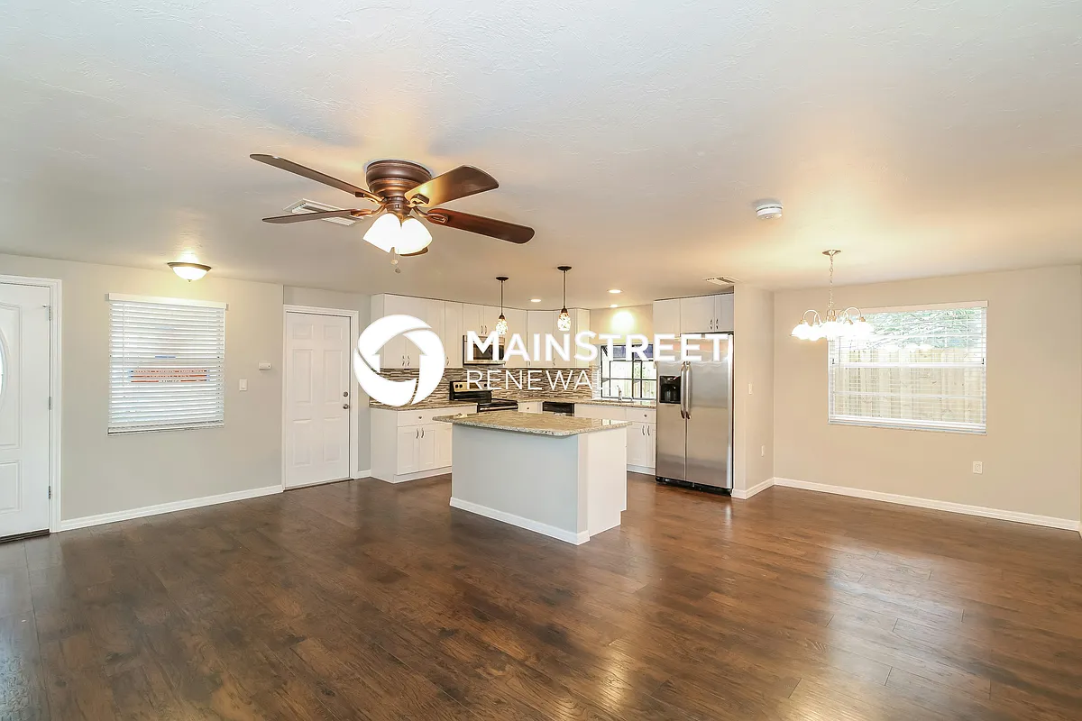 Living Room - 4042 Cochise Ter