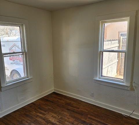 2nd image of 611 W 5th St #611