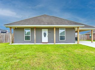 2561 Pineridge St, Thibodaux, LA 70301