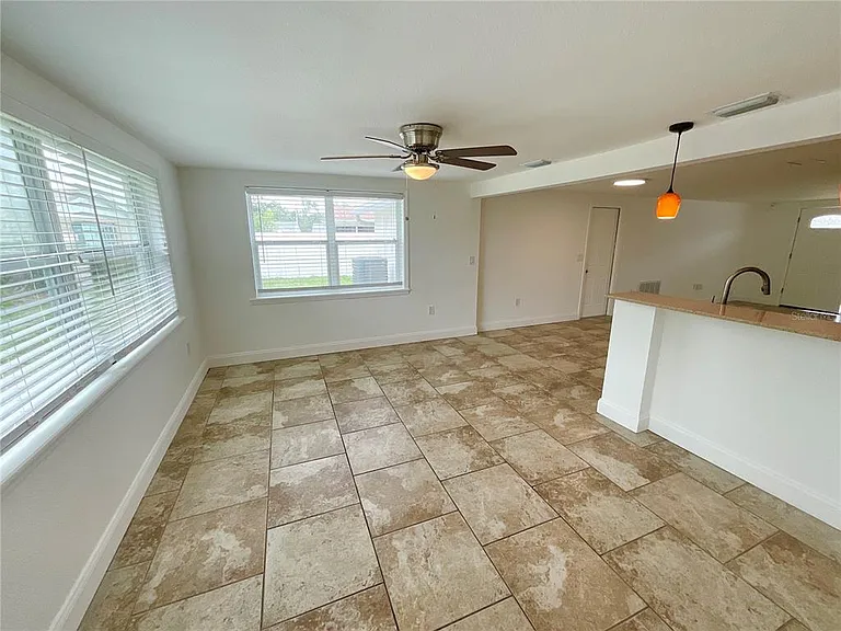4233 Belle Isle Ct — Photo 8