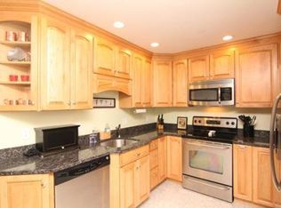 10 Pomeworth St UNIT C, Stoneham, MA 02180