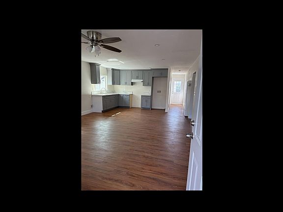3rd image of 332 W 68th St APT 1