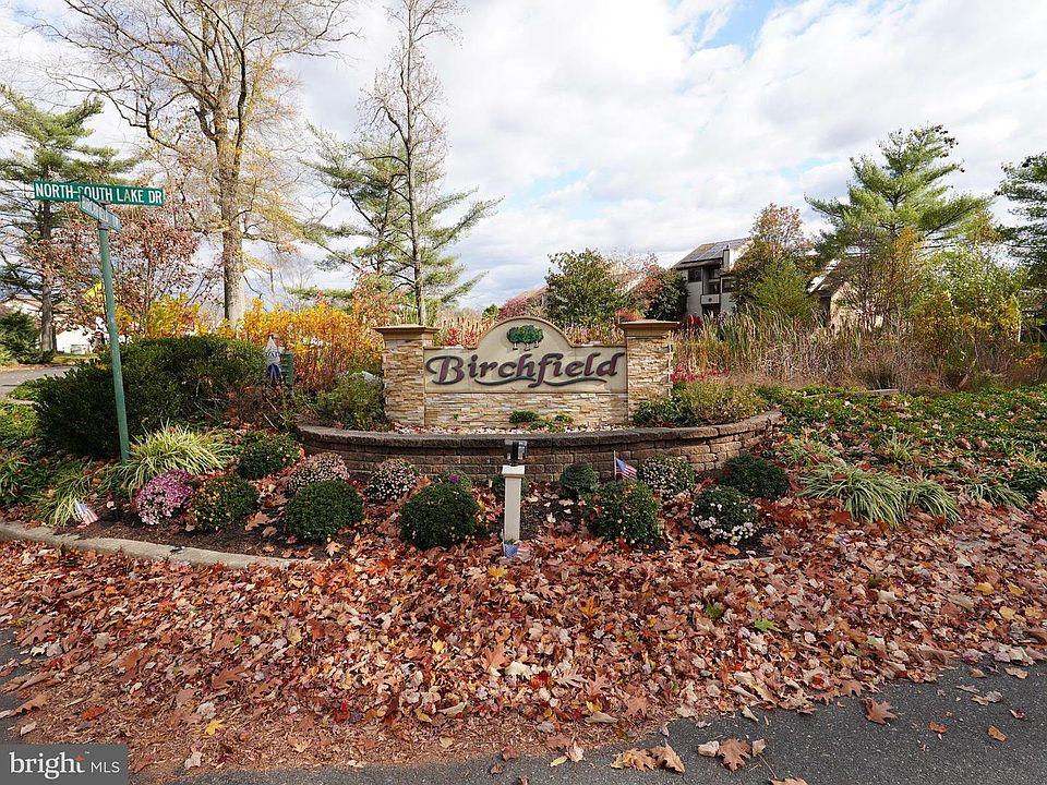 1st image of 130B Birchfield Ct #B