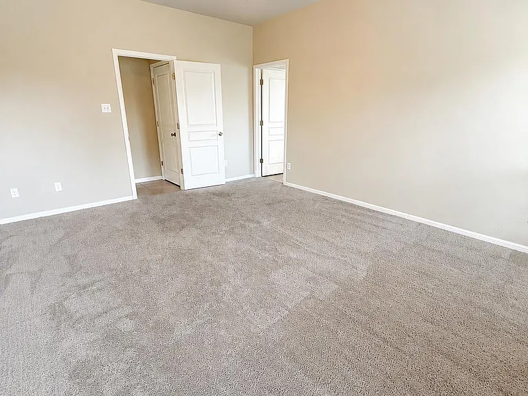 187 Chering Dr — Photo 16