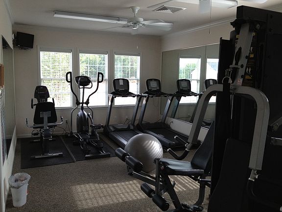 Fitness center in clubhouse