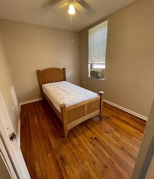 2148-50 N Carlisle Apt 3 - Bedroom