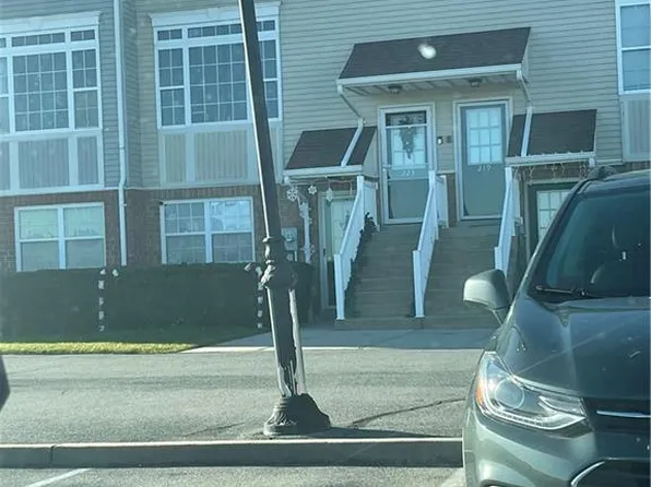 219 Surf Drive #134B, Bronx, NY 10473