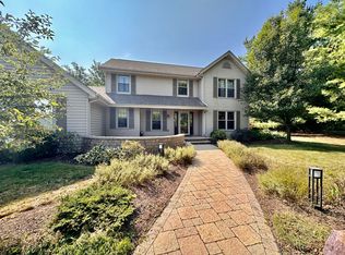 7931 Elevator Rd, Roscoe, IL 61073