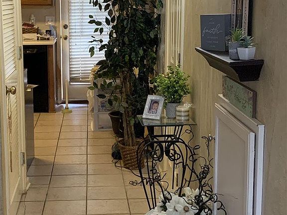 5th image of 4737 Cheshire Cir