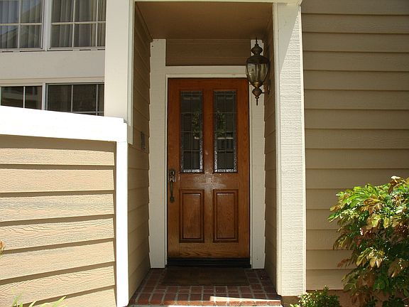 3rd image of 510 Stoneham Ct Unit 103
