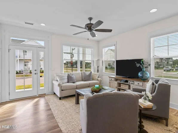 4752 Siddons Dr, Wilmington, NC 28412