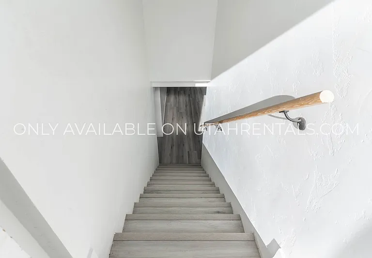 5866 S 129 W #DOWNSTAIRS — Photo 4