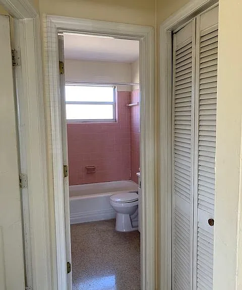 723 Joel Blvd #C — Photo 9