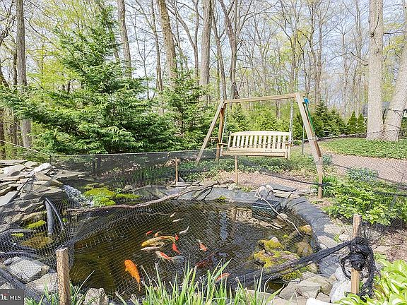 4th image of 116 Woodland Dr