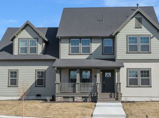 111 S Autumn Breeze Ln, Layton, UT 84041