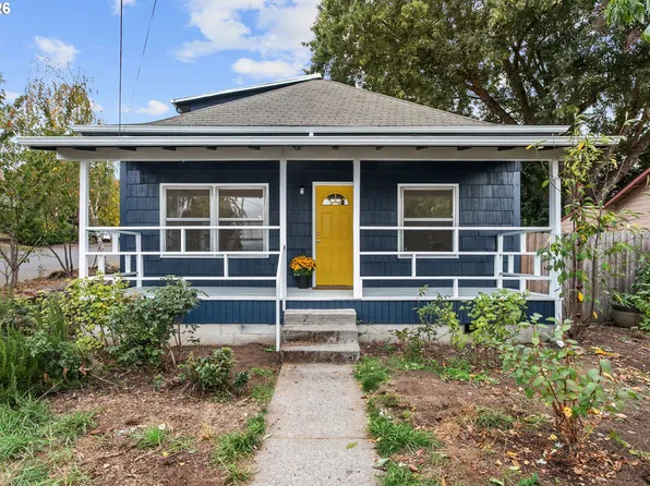 3913 NW Lavina St, Vancouver, WA 98660