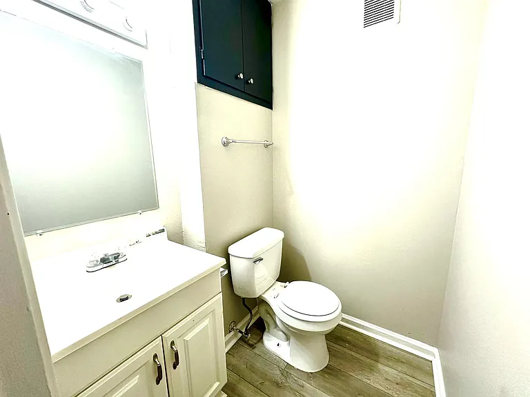 5665 McClelland Dr — Photo 33