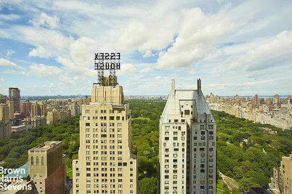 Rented by Brown Harris Stevens | media 39