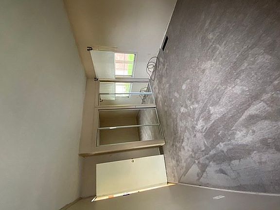 2nd image of 2917 Poling Dr