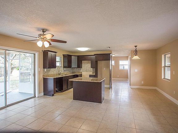 Open Concept kitchen/Dining/Livingroom