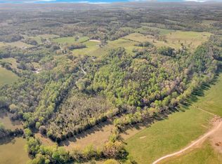 346 NW Sam Golden Rd, Sparta, TN 38583