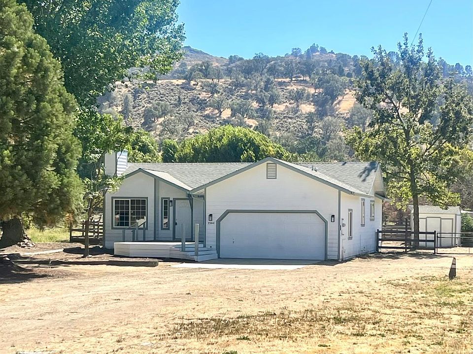 1st image of 23441 Lakeview Dr